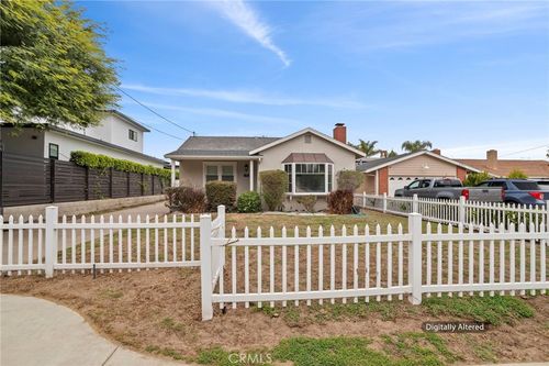 286 E 19th St, Costa Mesa, CA, 92627-2834 | Card Image