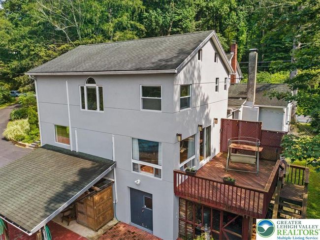 1553 Middle Rd, House other with 4 bedrooms, 5 bathrooms and null parking in Stroudsburg PA | Image 13