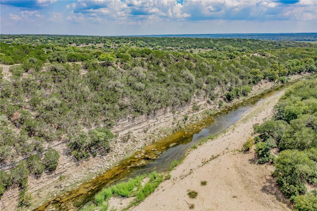 Land in Kempner 4