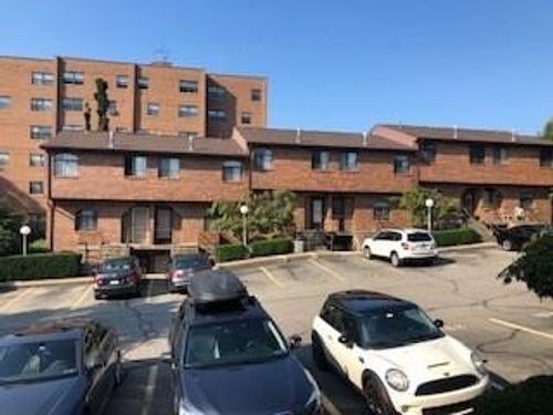 3266 Niagara Sq, Oakland, PA, 15213-4281 | Card Image