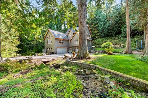 4756 Lost Creek Ln, Bellingham, WA, 98229-2574 | Card Image