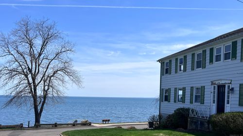 2 Rock Rd, Milford, CT, 06460-7733 | Card Image
