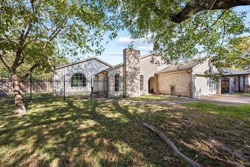 6830 Deer Ridge Ln, Houston, TX, 77086-2110 | Card Image