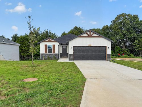 595 Bailiwick Dr, Rogersville, MO, 65742 | Card Image