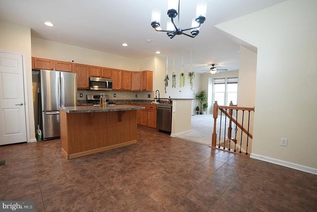 2102 E Oak Rd, Townhouse with 3 bedrooms, 2 bathrooms and null parking in VINELAND NJ | Image 35