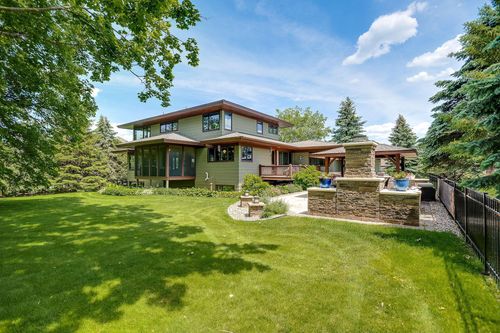 6934 Highover Dr, Chanhassen, MN, 55317-7567 | Card Image