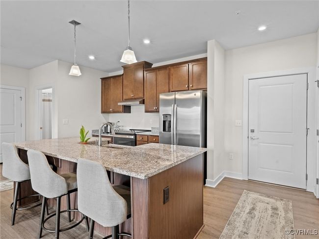 APT-104 - 3700 Maze Runner Dr, Condo with 2 bedrooms, 2 bathrooms and null parking in Midlothian VA | Image 5