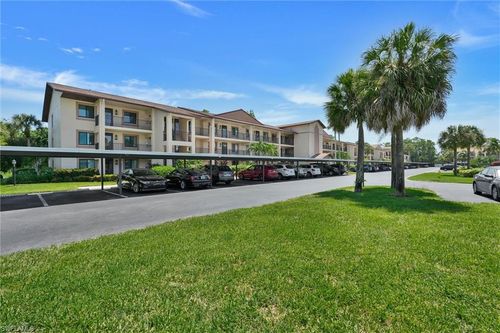 3102-7340 Saint Ives Way, NAPLES, FL, 34104-6005 | Card Image