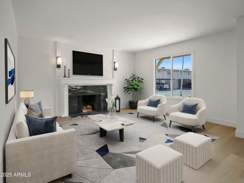 3211 W Echo Ln, Phoenix, AZ, 85051-5908 | Card Image