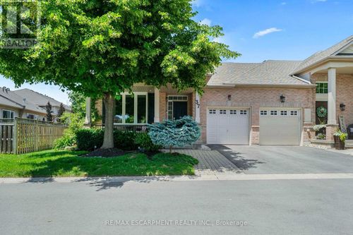 37-2243 Turnberry Road, Burlington (Rose), ON, L7M4Y5 | Card Image