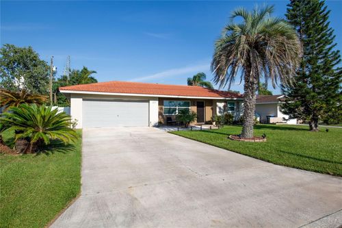 1277 Driftwood Ave, CLEARWATER, FL, 33764-5027 | Card Image