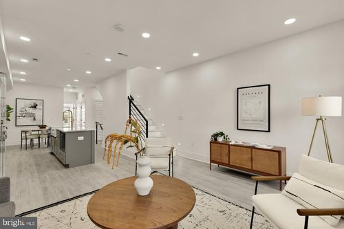 2-231 S St Ne, WASHINGTON, DC, 20002-1525 | Card Image