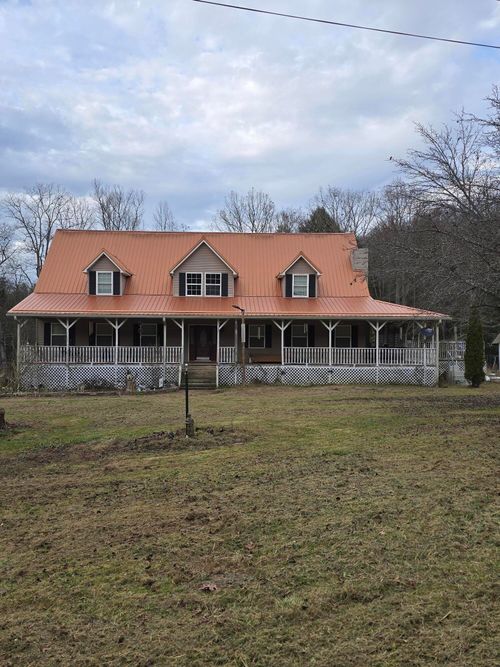 124 Buggs Ln, London, KY, 40744-7868 | Card Image