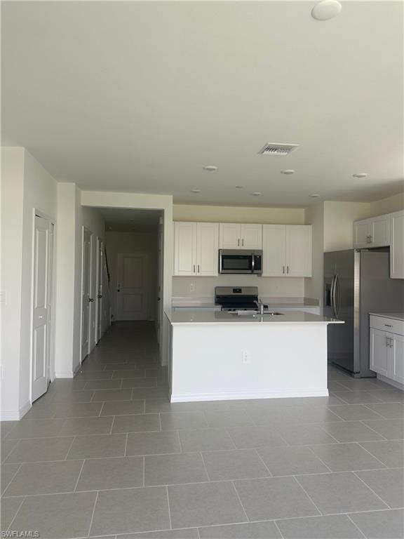Residential Lease in NORTH FORT MYERS 3