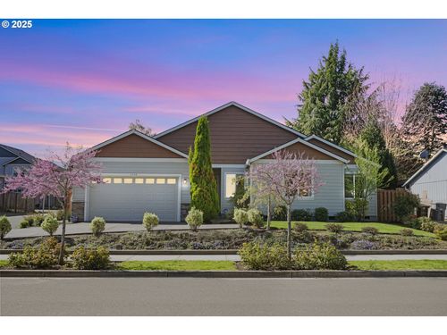 4346 Se Cedar St, Hillsboro, OR, 97123-7463 | Card Image
