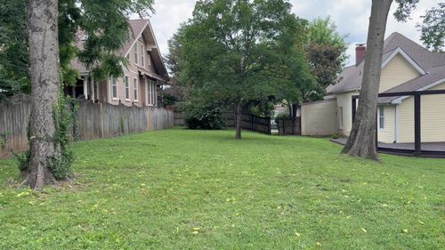 1005B Caruthers Ave, Nashville, TN, 37204 | Card Image