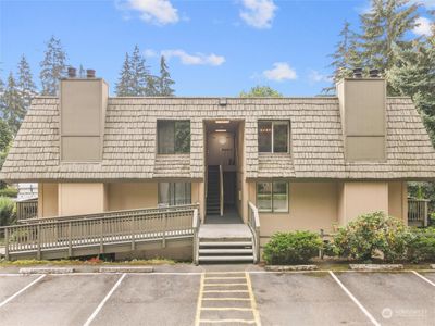 4004 - 1420 153rd Ave Ne, Condo with 2 bedrooms, 1 bathrooms and 1 parking in Bellevue WA | Image 3