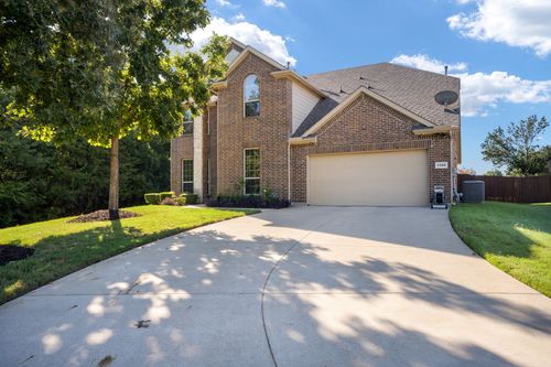 1300 Bellingham Cir, Glenn Heights, TX, 75154-0049 | Card Image
