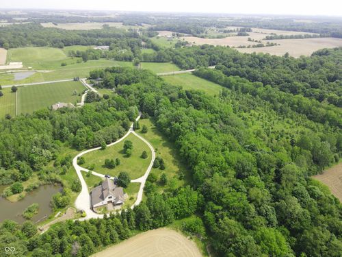 2825 E 216th St, Westfield, IN, 46034-8806 | Card Image