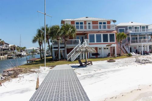 1440 Homeport Dr, Navarre, FL, 32566-7137 | Card Image