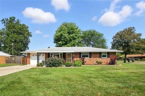 905 Pool Ave, Vandalia, OH, 45377-1401 | Card Image