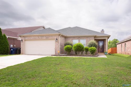 156 Gardengate Dr, Harvest, AL, 35749-2201 | Card Image