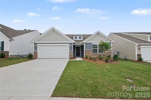 313 W 18th St, Kannapolis, NC, 28081-0090 | Card Image