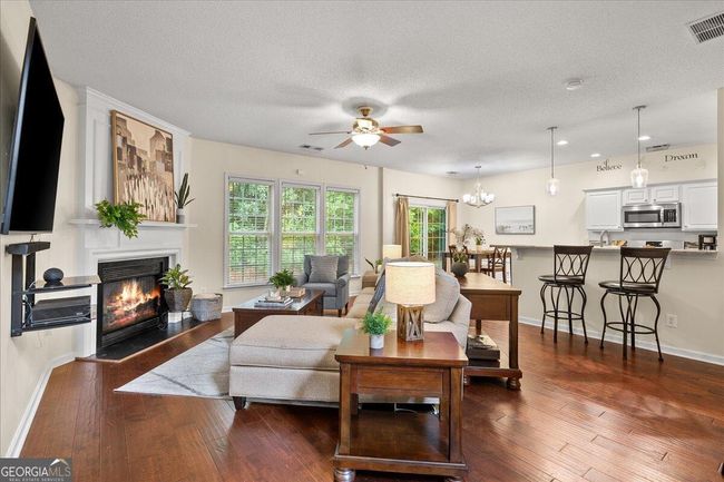 13206 Marrywood Dr, Townhouse with 3 bedrooms, 3 bathrooms and 2 parking in Alpharetta GA | Image 5