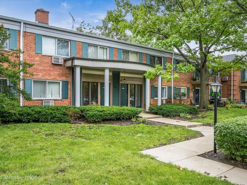 g202-2407 Goebbert Rd, Arlington Heights, IL, 60005-4160 | Card Image