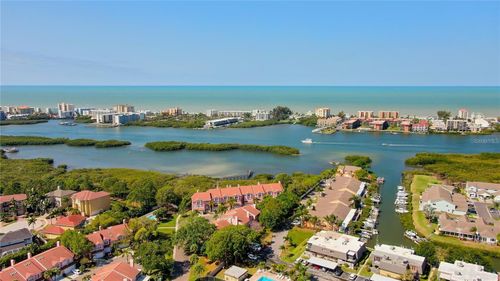 404-9433 Harbor Greens Way, SEMINOLE, FL, 33776-1266 | Card Image