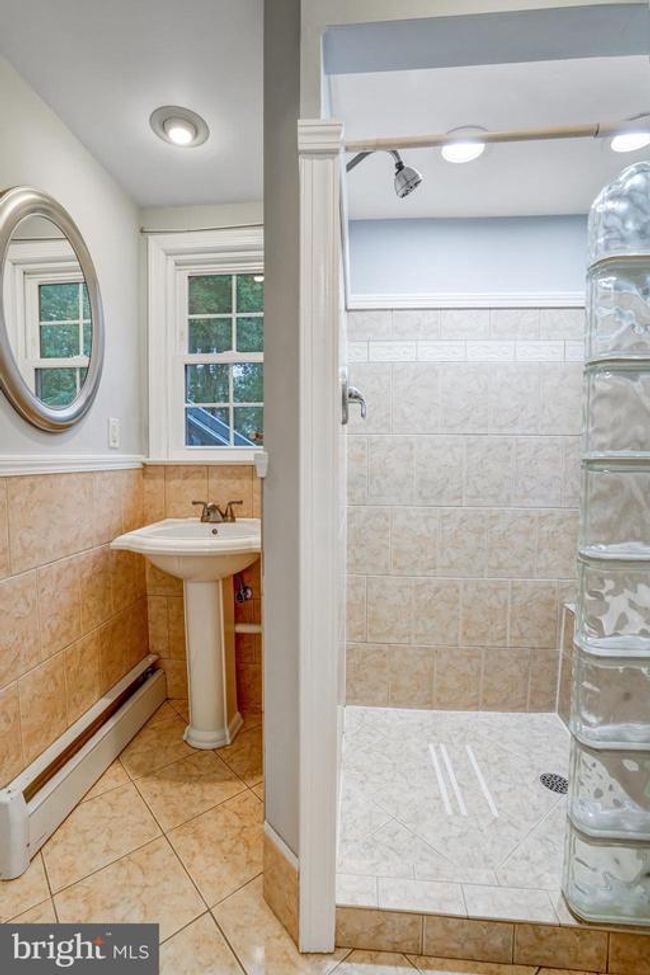4413 Laurel Rd, House other with 4 bedrooms, 3 bathrooms and null parking in ALEXANDRIA VA | Image 60