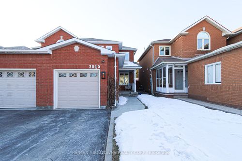 3845 Cedar Hedge Rise, Mississauga, ON, L5N6X2 | Card Image