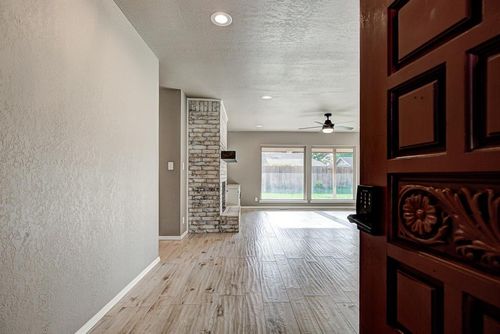2105 Merrimac, Enid, OK, 73703-2022 | Card Image