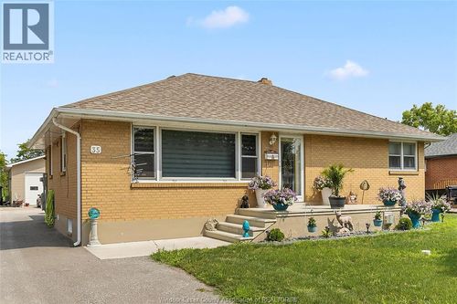 lower-35 Victoria Street, Amherstburg, ON, N9V4B1 | Card Image