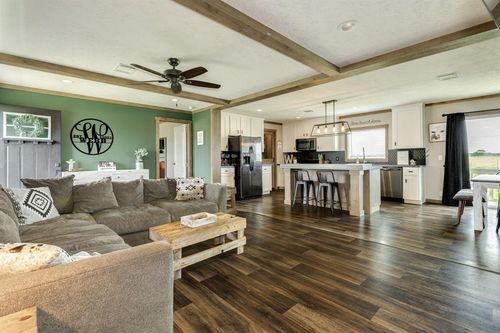 cr657-13037 Annette Road, Angleton, TX, 77515 | Card Image