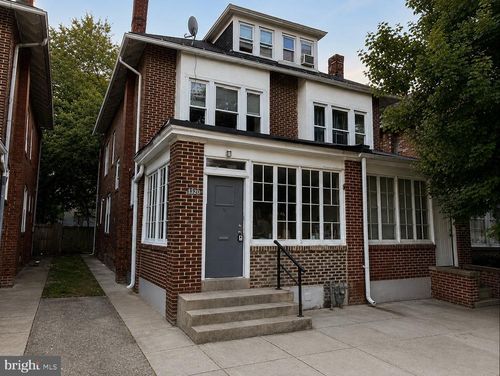 2320 Green St, HARRISBURG, PA, 17110-1034 | Card Image
