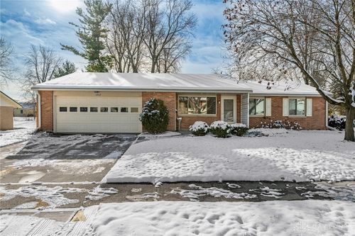 1202 Marsha Dr, Miamisburg, OH, 45342-3240 | Card Image