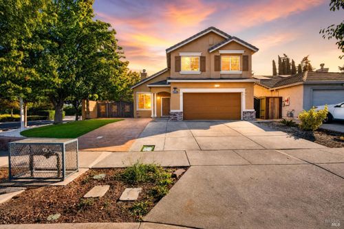 1802 Autumn Meadow Drive, Fairfield, CA, 94534 | Card Image