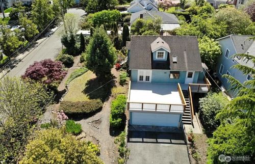 11711 82nd Avenue S, Seattle, WA, 98178 | Card Image