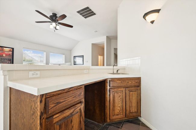 Sink/Wet Bar area in game room | Image 27