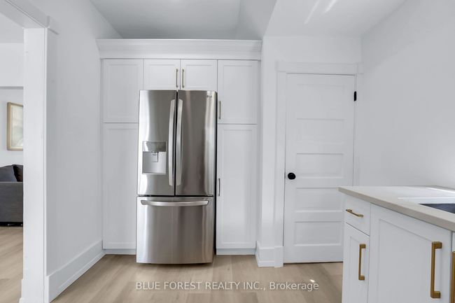 103 Erie St, House other with 3 bedrooms, 1 bathrooms and 3 parking in Saint Thomas ON | Image 11