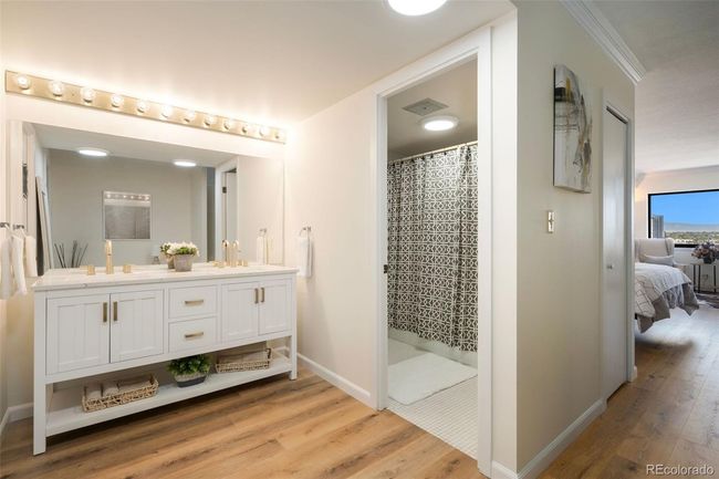 APT-2402 - 1551 Larimer St, Condo with 2 bedrooms, 2 bathrooms and 1 parking in Denver CO | Image 15