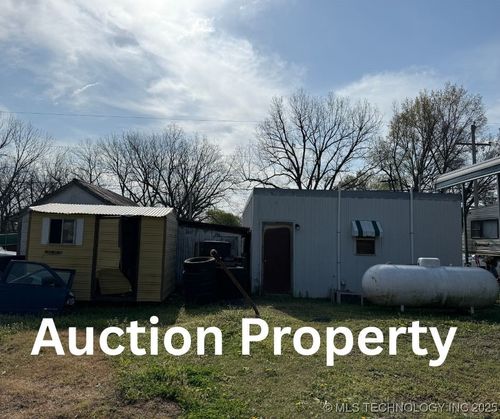 346 E 8th St, Chelsea, OK, 74016-2204 | Card Image