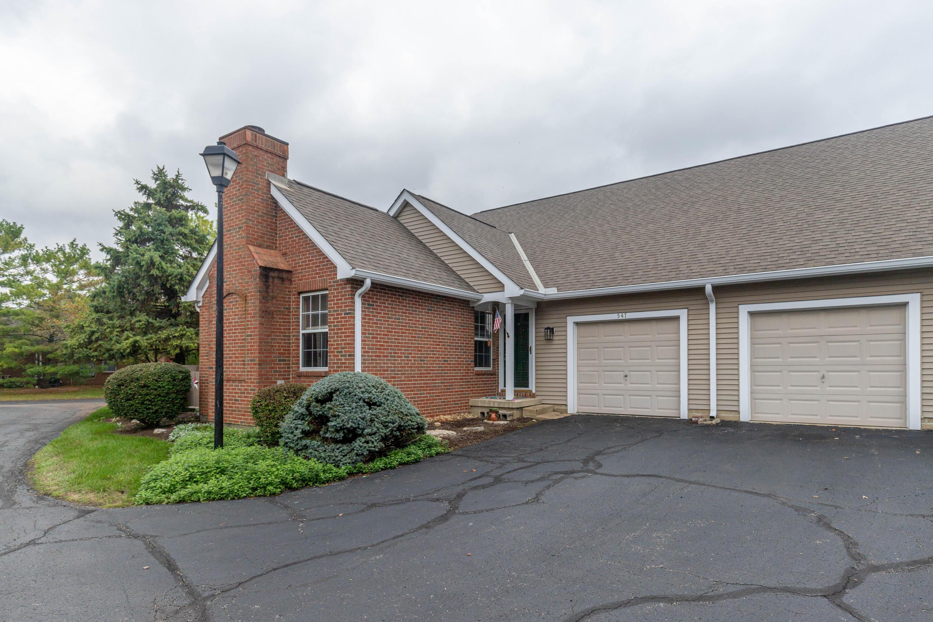 Brickstone Dr, Delaware, OH 43015