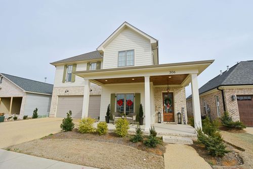 306 Monaghan St, Tupelo, MS, 38804-1134 | Card Image