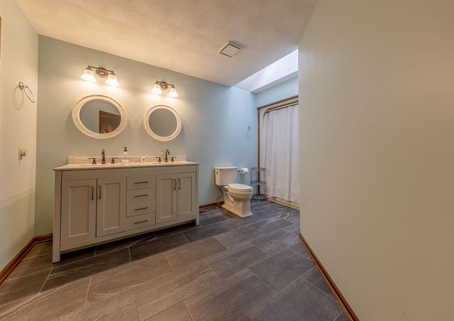 2426 W Juniper Ridge Ct, House other with 4 bedrooms, 4 bathrooms and null parking in Janesville WI | Image 21