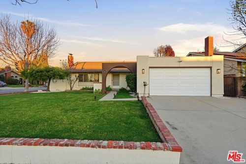 1954 Claudia Ave, Simi Valley, CA, 93065-3640 | Card Image