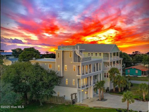 2-302 Alabama Ave, Carolina Beach, NC, 28428-5753 | Card Image