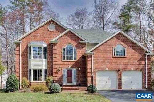 2084 Linlier Ct, CHARLOTTESVILLE, VA, 22911-7598 | Card Image