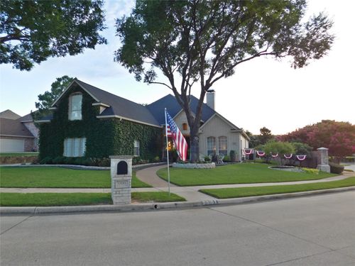 1501 Oakhollow Dr, Corinth, TX, 76210-1925 | Card Image